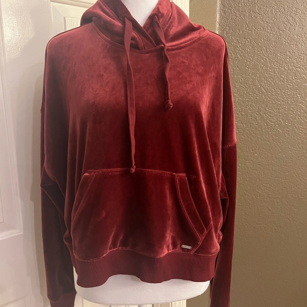 Red wine hollister hoodie size L
